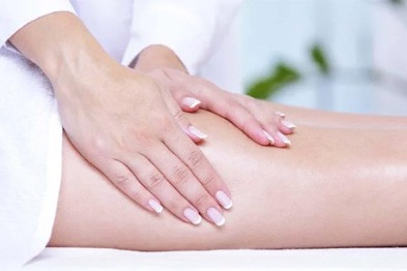 massatge-esquena-cames